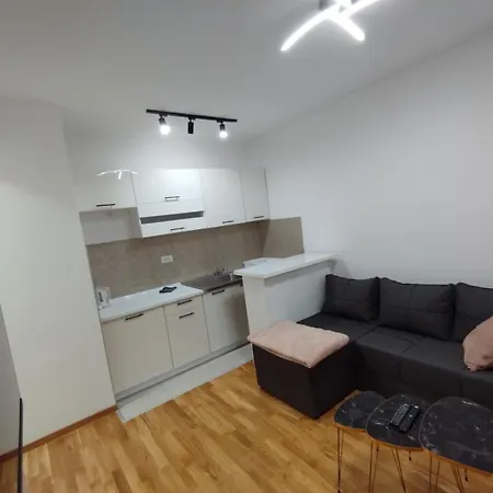 公寓 Apartman 巴尼西卢卡